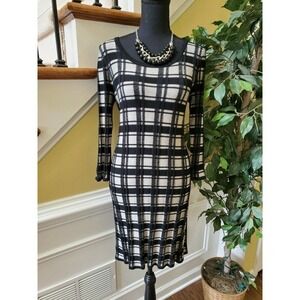 Black Saks Fifth Avenue Long Sleeve Size Small